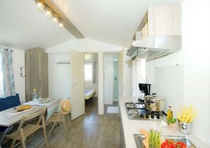 Husvogn – comfort, 2 soverom | Oppholdsområde