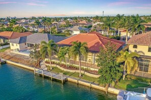 House, Multiple Beds (SW exposure home on wide canal with p) | Exterior - SW Exposure Home on Wide Canal With Pool and spa (Marco Island)