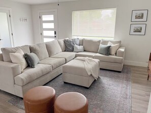 Smart TV - Spacious 4BR Home, Central Georgetown Location! (Georgetown)