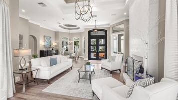 House, Multiple Beds (Opulent golf front home with SW-facin) | Living area