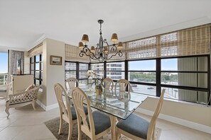 Condo, 1 Queen Bed with Sofa bed (Beachfront condo with pool/gym/grills) | Dining - Beachfront Condo With Pool/gym/grills/pickleball (Marco Island)