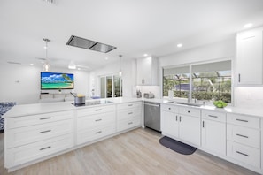House, Multiple Beds (Waterfront home with table tennis, po) | Private kitchen