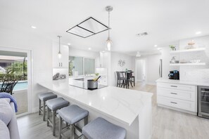 Unclassified image, 4 of 87, button - Waterfront Home With Table Tennis, Pool and Dock (Marco Island)