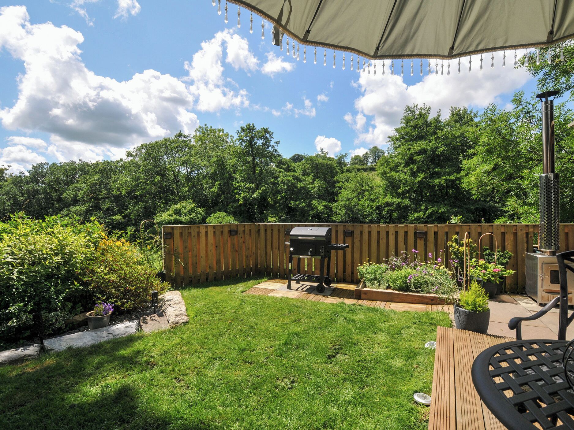 Cottage | Property grounds