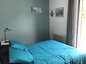 1 makuuhuone, silitysrauta/-lauta, ilmainen Wi-Fi, vuodevaatteet