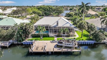House, Multiple Beds (343 North Barfield Drive) | Exterior