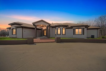 Grass, Architecture, Building, House, Outdoors
