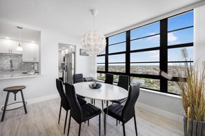 Condo, 1 King Bed (Corner beachfront condo with pool, gy) | Dining - Corner Beachfront Condo With Pool, gym and Ocean Views (Marco Island)