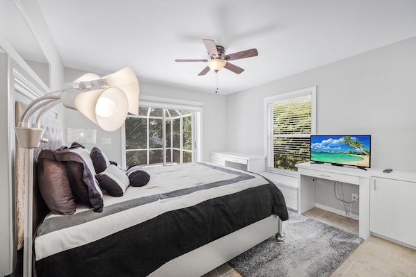 House, Multiple Beds (S exposure home with pool and walk to)