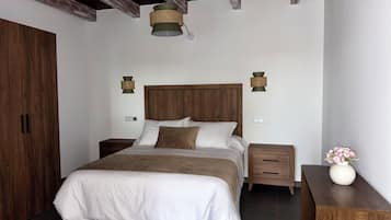 1 chambre, fer et planche Ă  repasser, Wi-Fi, draps fournis