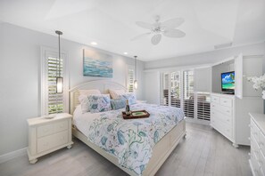 單棟房屋, 多張床 (W exposure waterfront home with pool ) | 3 間睡房