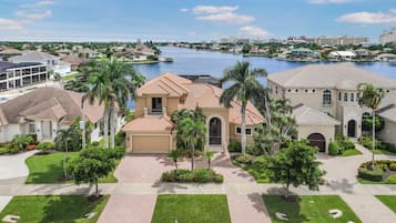 House, Multiple Beds (Opulent home with vast water view, po) | Exterior