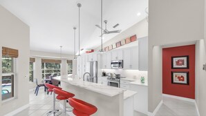 Unclassified image, 5 of 56, button - Home With Heated Pool and Steps to Beach/food/fun (Marco Island)
