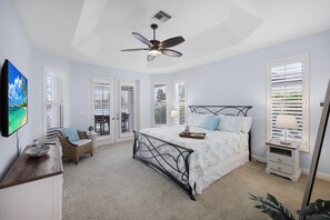 House, Multiple Beds (Waterfront pool home just steps to Ti) | 3 bedrooms - Waterfront Pool Home Just Steps to Tigertail Beach (Marco Island)