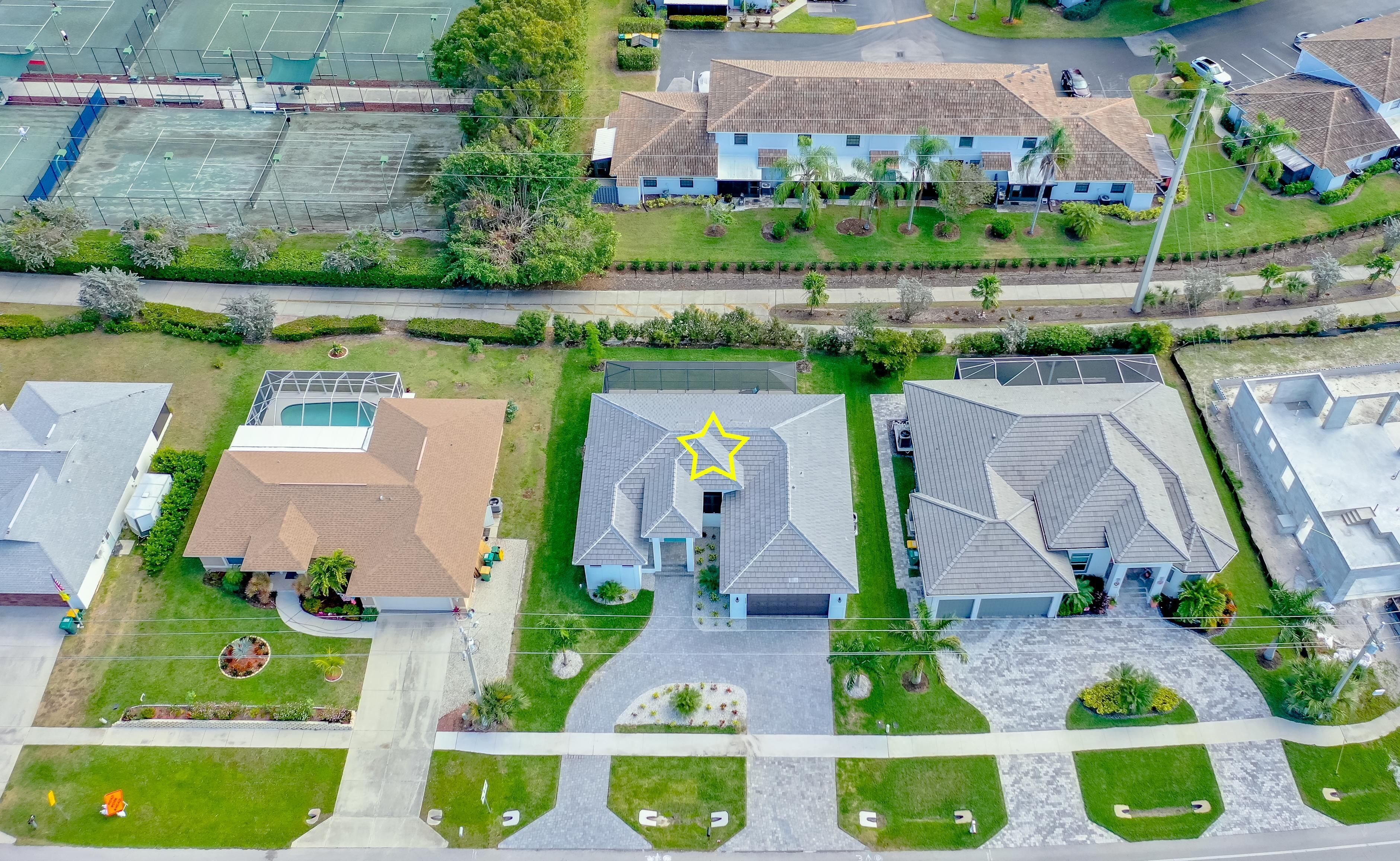 House, Multiple Beds (Inland home with pool and walk to Par) | Exterior