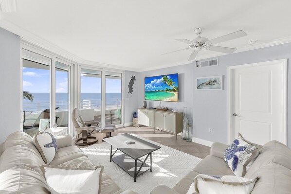 Condo, Multiple Beds (Somerset 401) | Living area