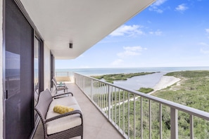 Condo, 1 King Bed with Sofa bed (Front beachfront condo with pool, fit) | Property grounds - Front Beachfront Condo With Pool, Fitness and Grills (Marco Island)