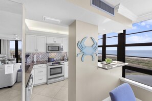 Condo, 1 King Bed with Sofa bed (Front beachfront condo with pool, fit) | Private kitchen - Front Beachfront Condo With Pool, Fitness and Grills (Marco Island)