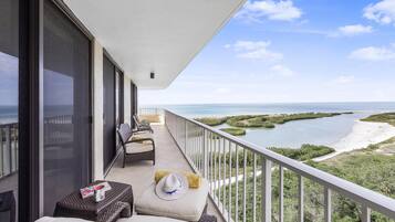 Condo, 1 King Bed with Sofa bed (Front beachfront condo with pool, fit) | Terrace/patio