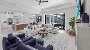 Unclassified image, 5 of 70, button - Exquisite Waterfront Home Featuring a Pool and hot tub (Marco Island)