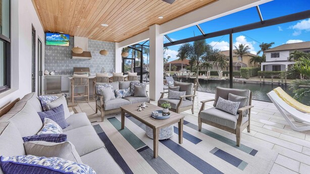 Unclassified image, 1 of 70, button - Exquisite Waterfront Home Featuring a Pool and hot tub (Marco Island)