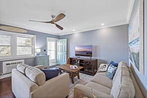 Condo, 1 King Bed (Southwinds A-9) | Living area - Southwinds A-9 (Marco Island)