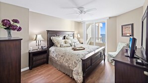 Condo, Multiple Beds (Merida unit at Cape Marco with pool, ) - Merida Unit at Cape Marco With Pool, gym and Tennis (Marco Island)