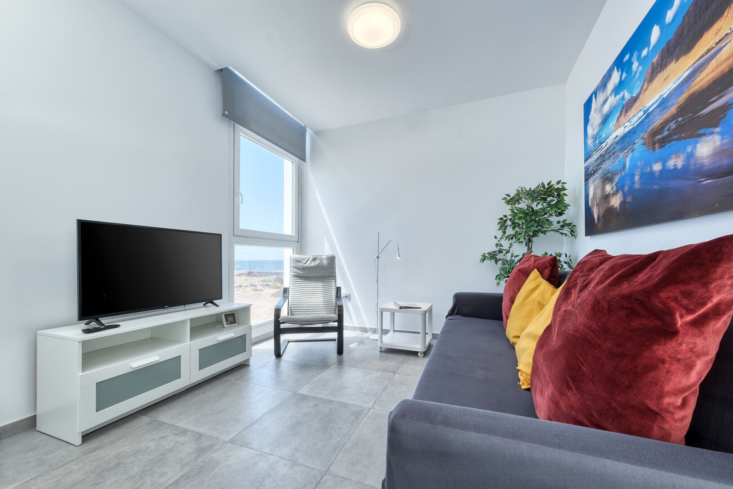 Karma Famara 1 -25m From The Beach, Fast Wifi, Rooftop Terrace - Lanzarote