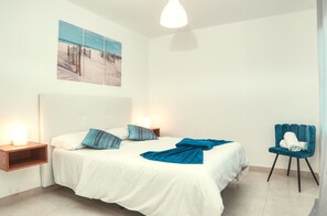Iron/ironing board, free WiFi, bed sheets - Sunset View: modern, pool side holiday home (Costa Teguise)