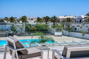 Pool - The Ocean View - with sea view terrace and shared pool (Costa Teguise)