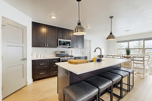 Contemporary house on Bear Lake Golf Course with ping pong table