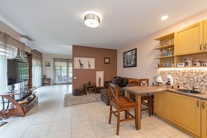 Interior - Calm and private ap by Polo Apartments (Kaunas)