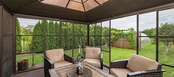 Calm and private ap by Polo Apartments