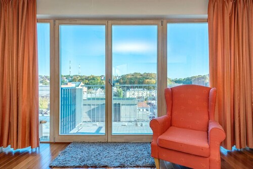 Panoramic city centre ap by Polo Apartments