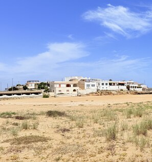 Una playa cerca