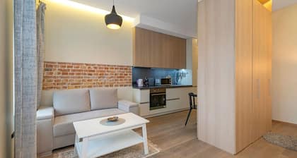 Deluxe river view ap by Polo Apartments
