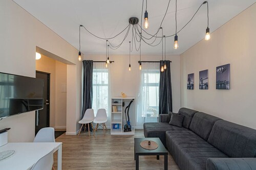 Studio ap Contrast by Polo Apartments