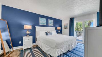 House, Multiple Beds (Sandpiper Philosophy)