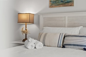 House, Multiple Beds (Sandpiper Philosophy) | 2 bedrooms, WiFi - Sandpiper Philosophy (Panama City Beach)