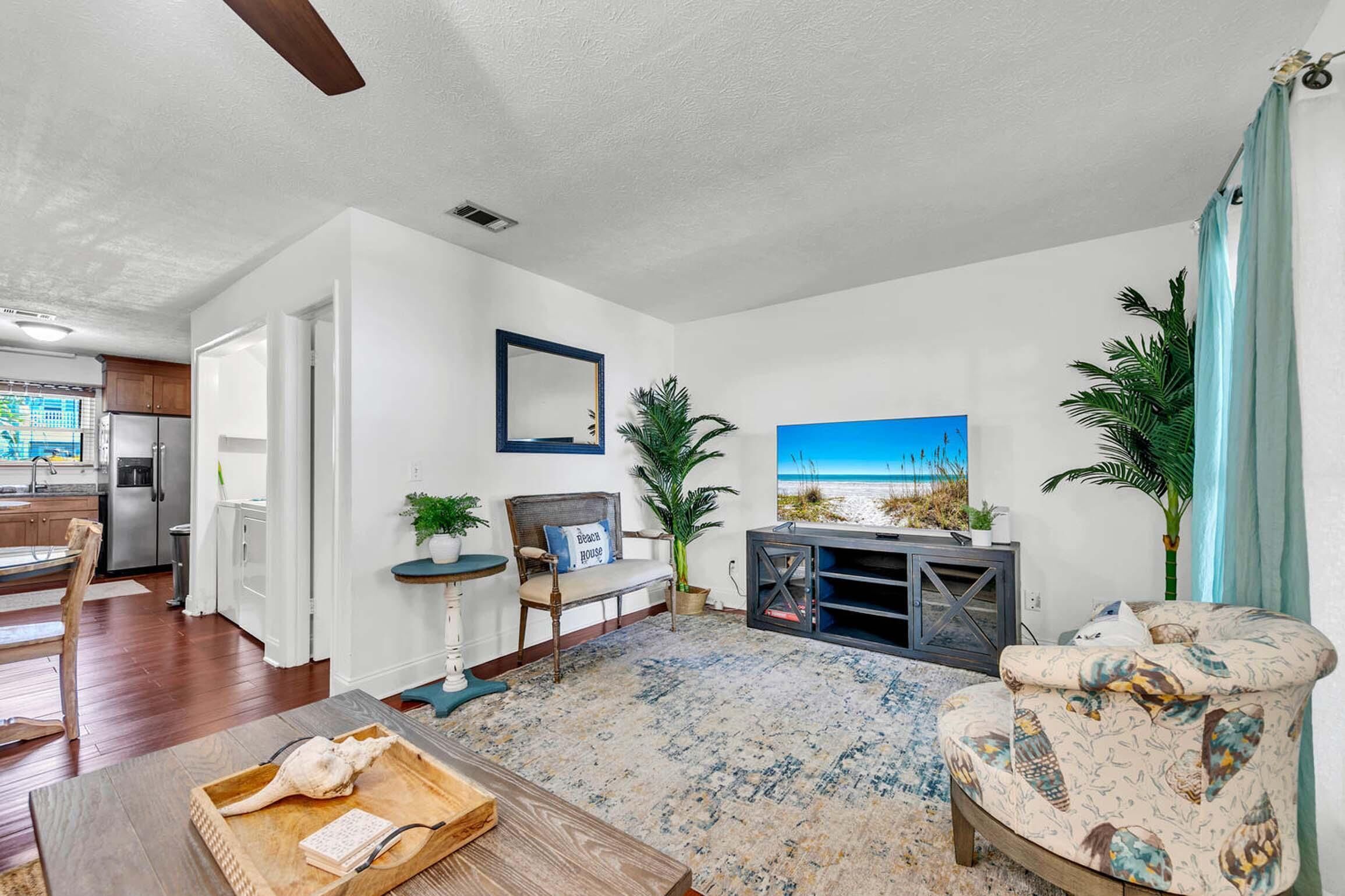 House, Multiple Beds (Sandpiper Philosophy) | Living area