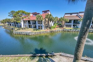 Bloc d'apartaments, diversos llits (Edgewater Golf Villa 956) | Exterior