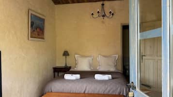 1 間睡房、熨斗/熨衫板、上網