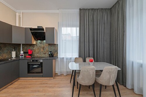 The Comfort Ap 1 by Polo Apartments