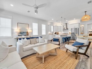 House, Multiple Beds (Casita Grayton) | Living area - Casita Grayton (Santa Rosa Beach)