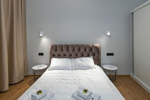 1 bedroom, desk, soundproofing, iron/ironing board