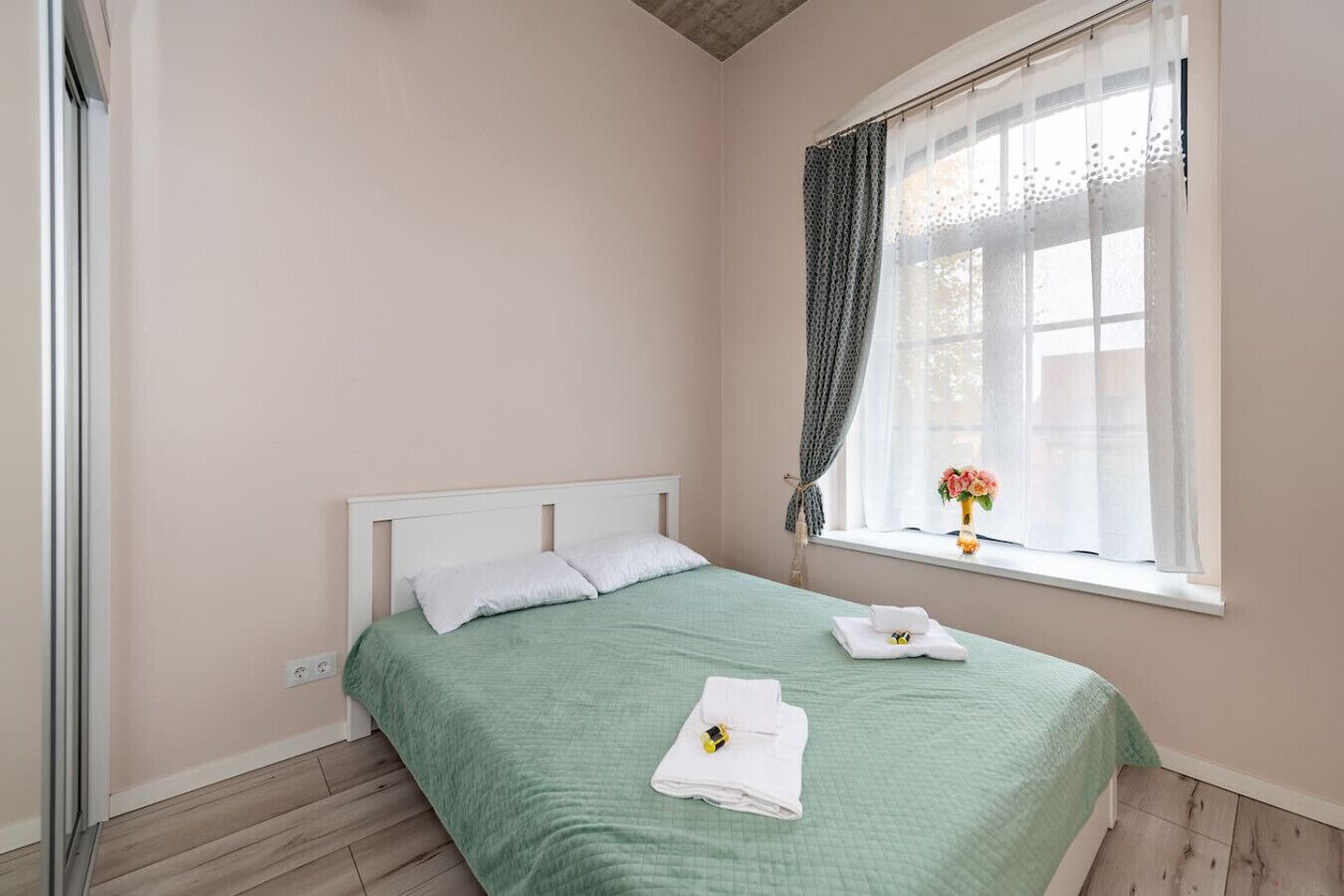 1 makuuhuone, silitysrauta/-lauta, Wi-Fi, vuodevaatteet