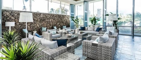 บริเวณนั่งเล่นที่ล็อบบี้