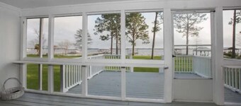 Bring Boat! Water-front-Private Beach-Pet Friendly Pet friendly, Sleeps 8