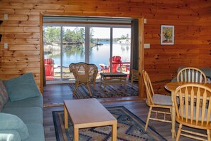 Living area - Buckhorn's Angelfire Resort - Lakeview (Buckhorn)