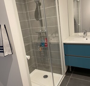 Secadora de cabello y toallas 